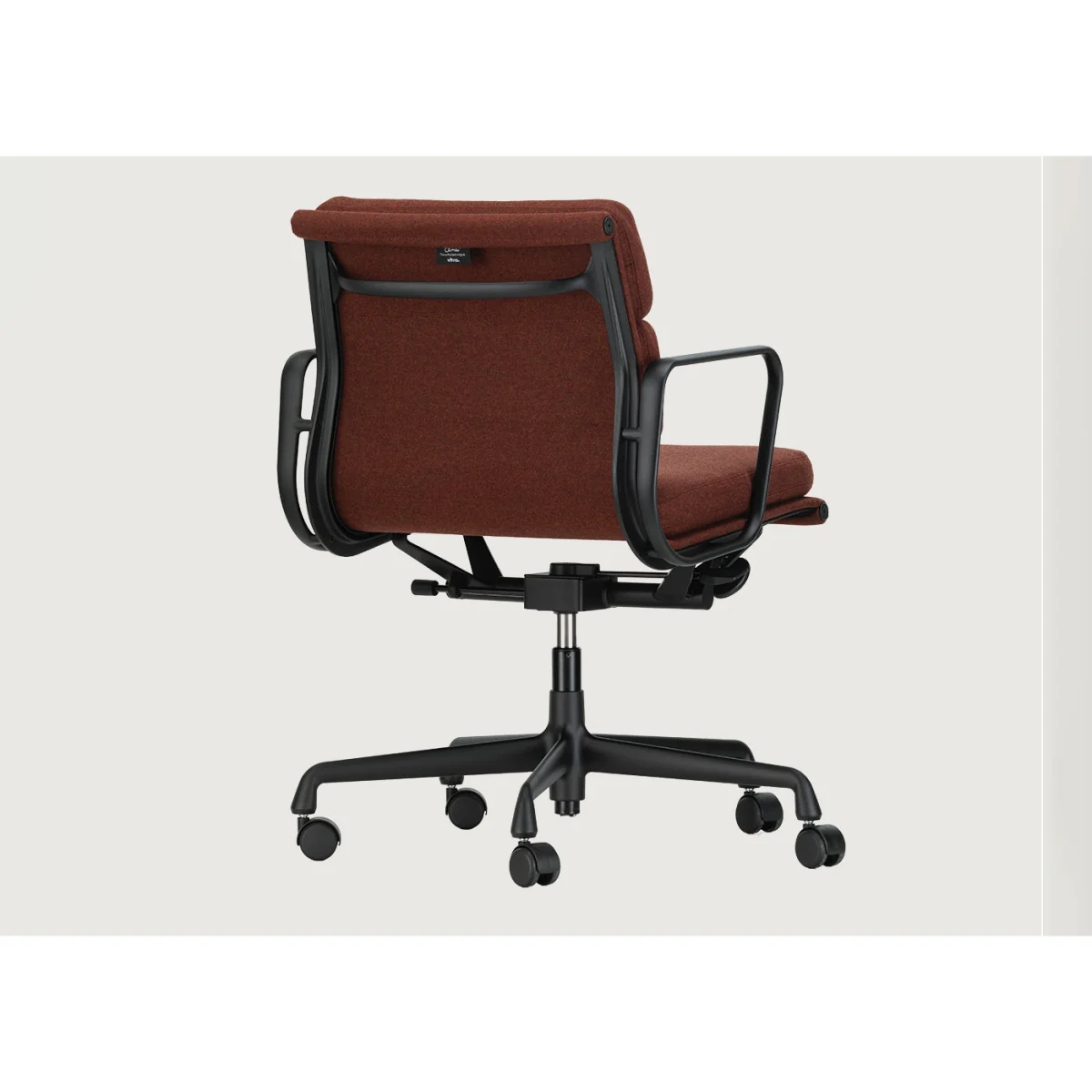 Heal's Eames Soft Pad Chair EA 217 – image 5
