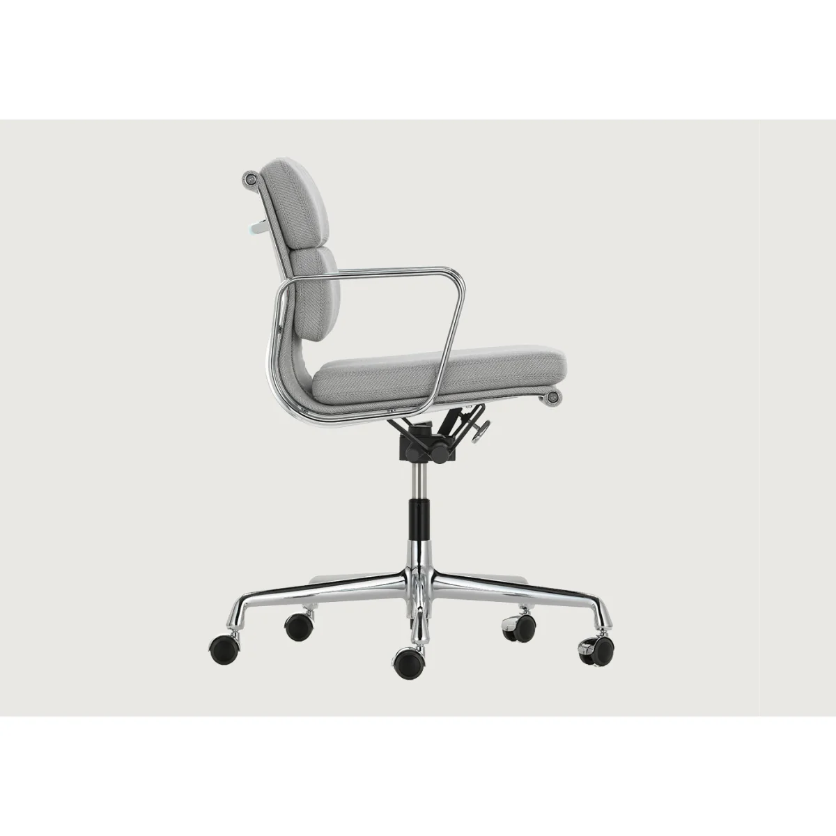 Heal's Eames Soft Pad Chair EA 217 – image 6