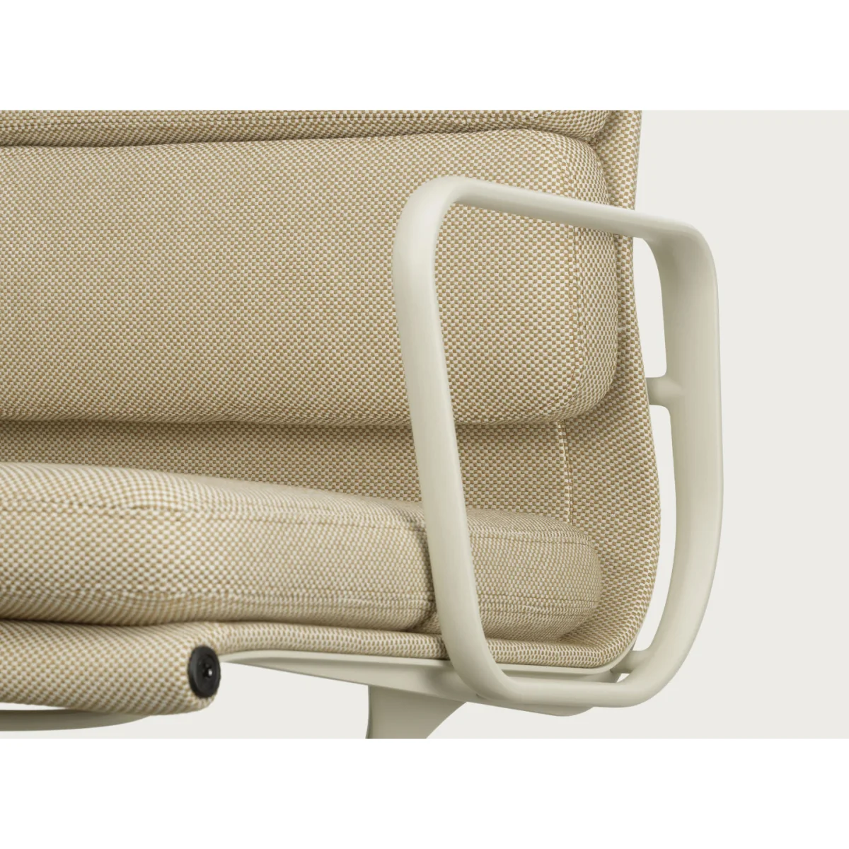 Heal's Eames Soft Pad Chair EA 208 – image 7
