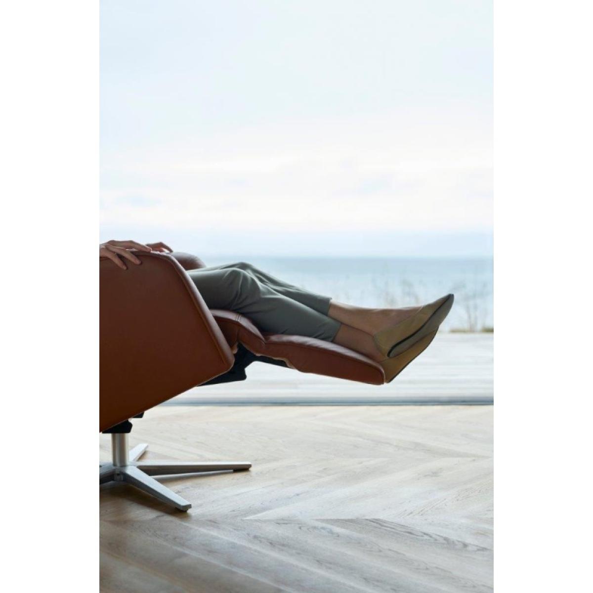 Stressless Scott Power Recliner Chair With Sirius Base - Paloma Sand – image 10
