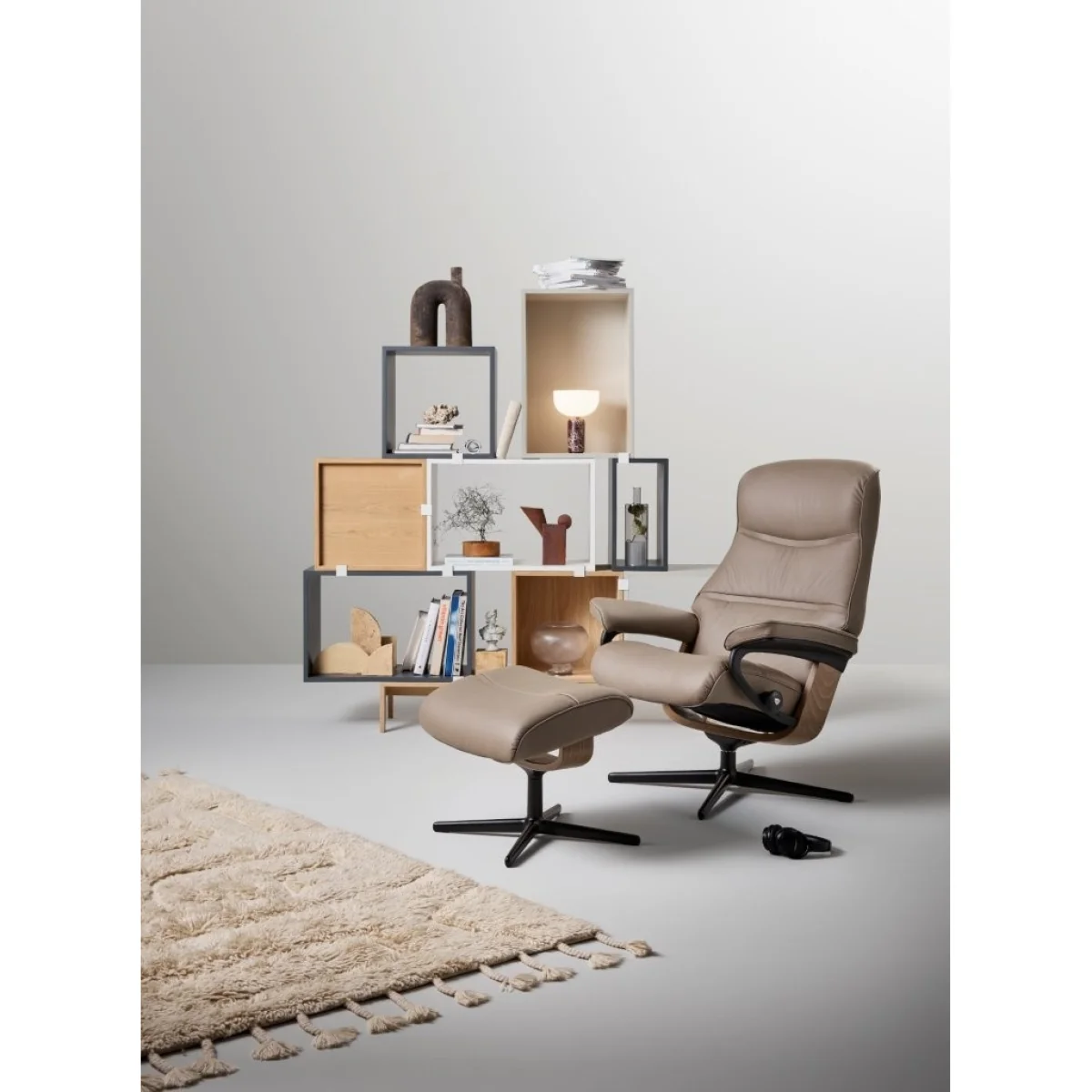 Stressless Philip Chair With Cross Base - Large - Fabric - With Footstool – image 5