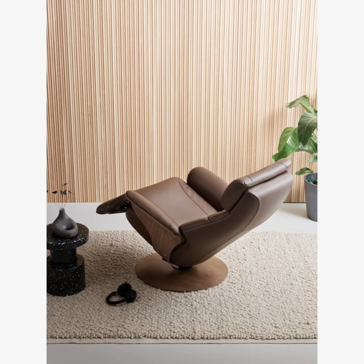 Stressless Adam Power Recliner Chair With Disc Base - Batick Leather – image 1