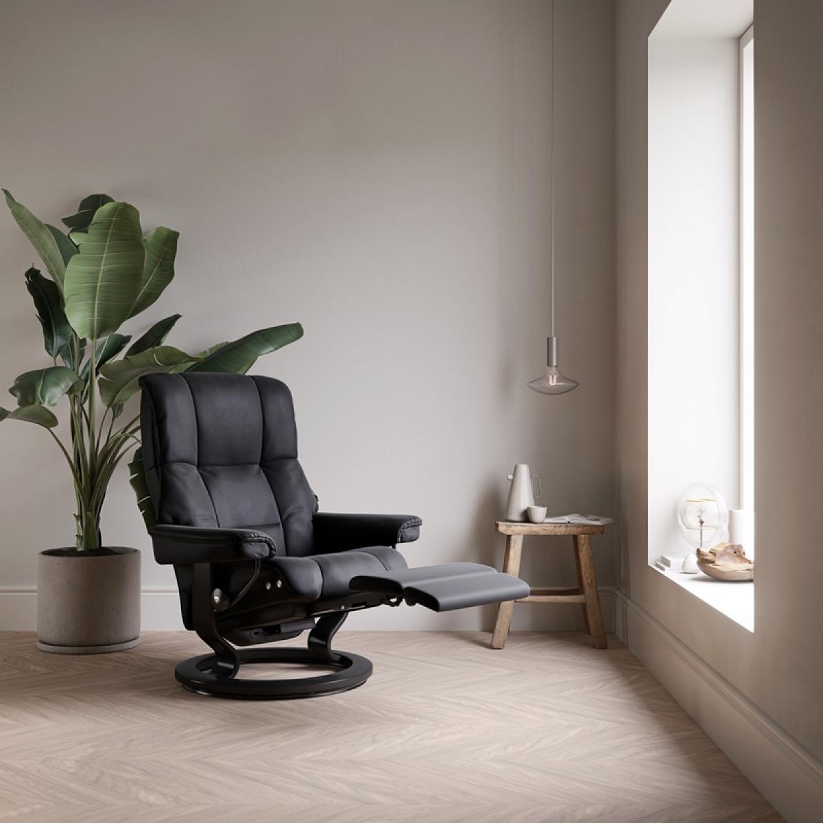 Stressless Mayfair Chair With Power Dual Motor LegBack - Medium - Cori Leather – image 5
