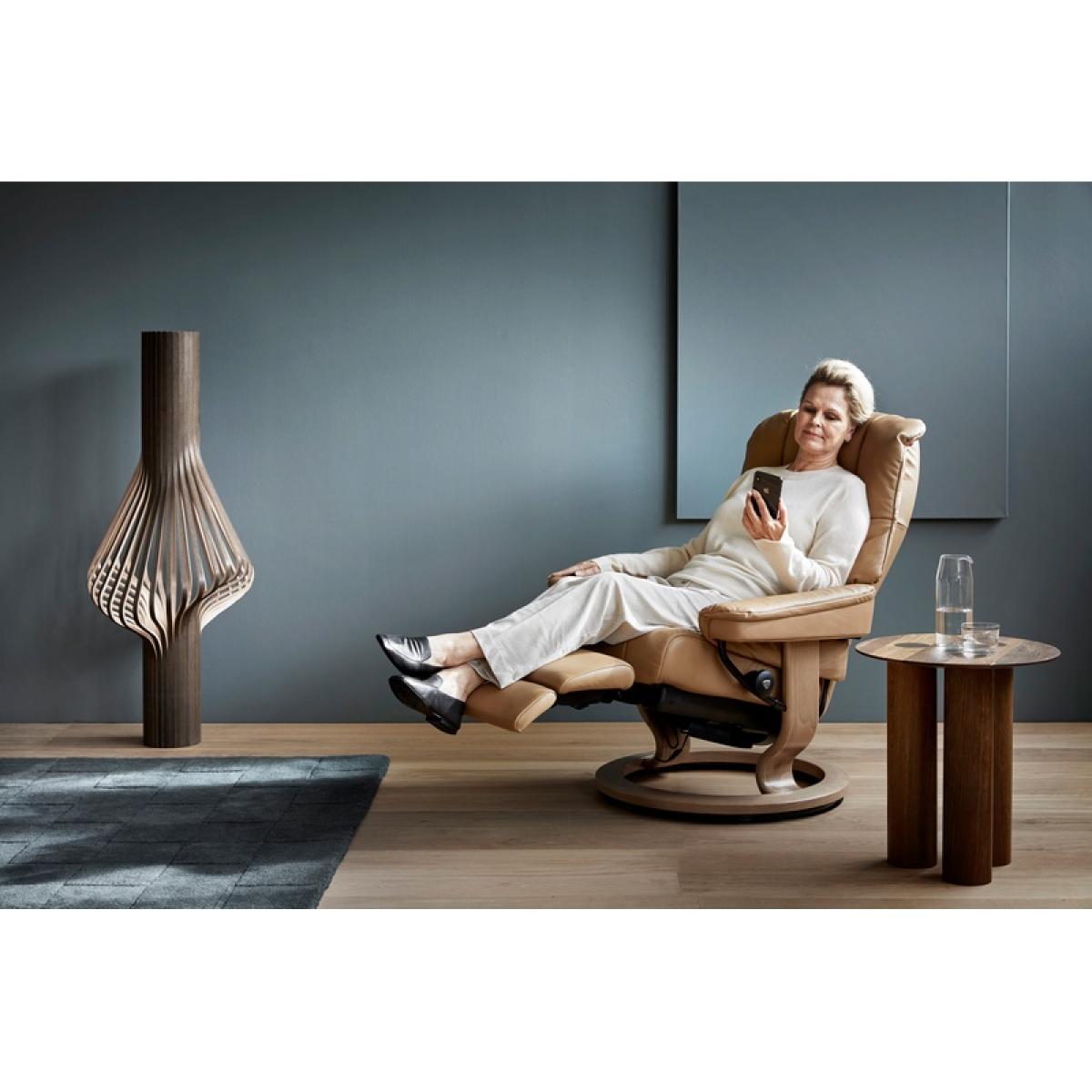 Stressless Mayfair Chair With Power Dual Motor LegBack - Medium - Cori Leather – image 7