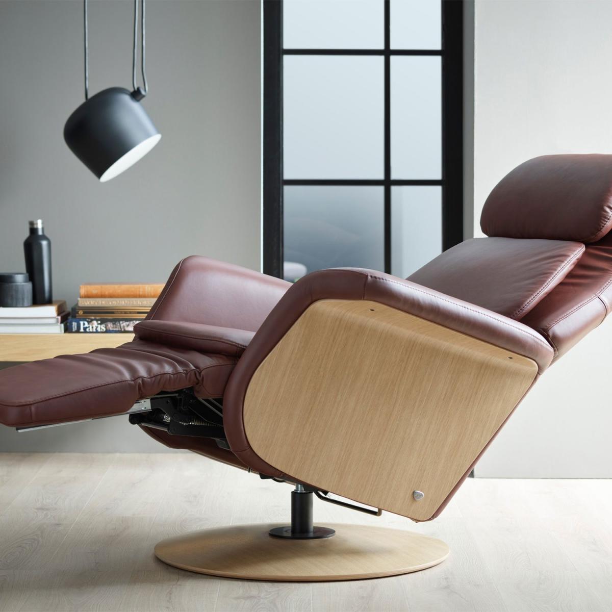 Stressless Sam Power Recliner with Disc Base and Wooden Arms - Stressless Sam Power Recliner Wooden Arm Panels Disc Base in Fabric – image 2