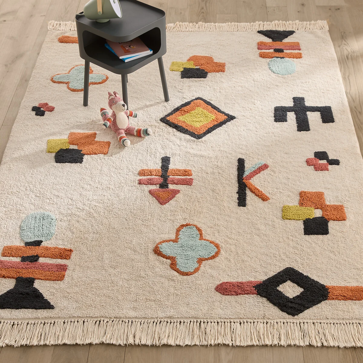 Ivica Graphic Fringed Organic Cotton Child's Rug – image 2