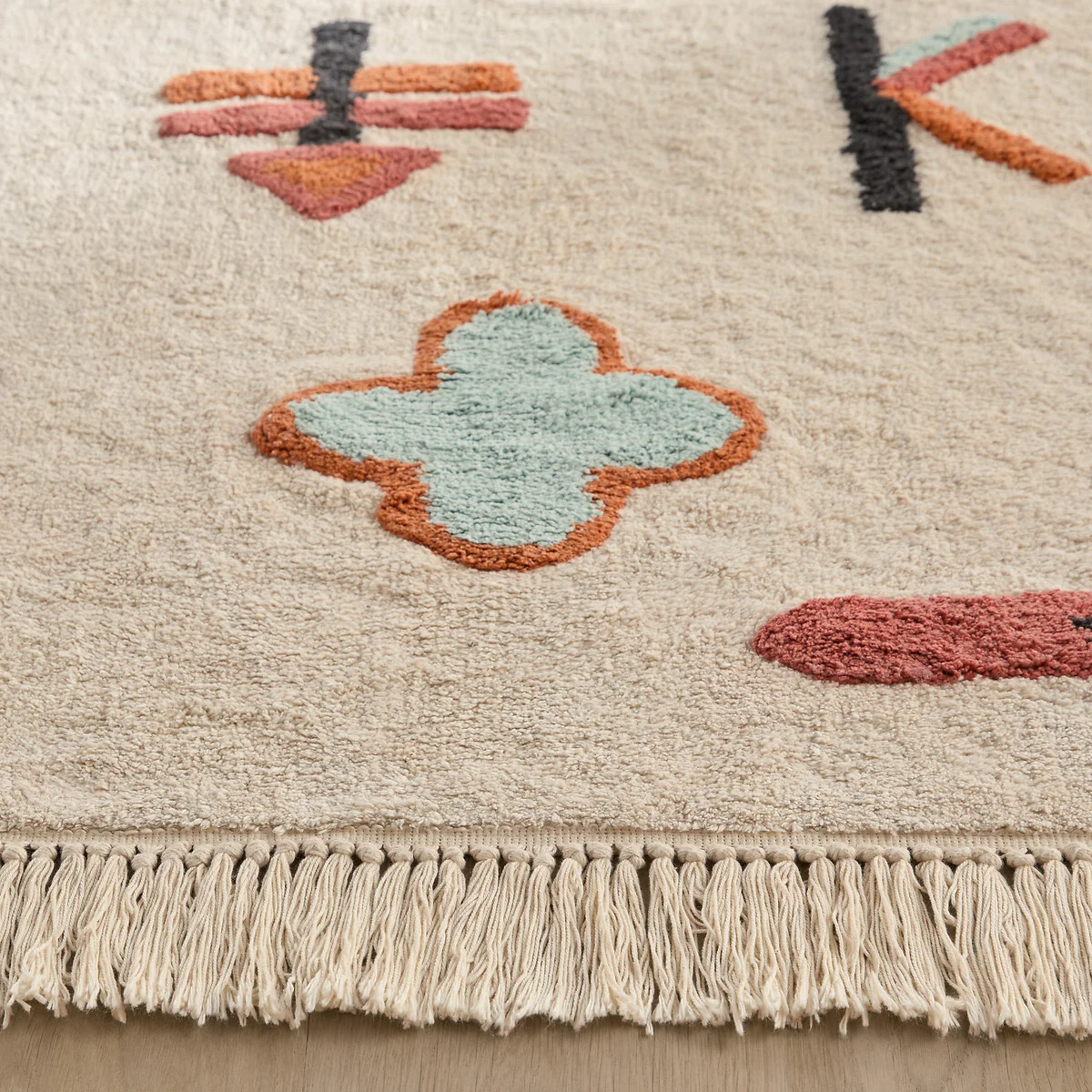 Ivica Graphic Fringed Organic Cotton Child's Rug – image 1