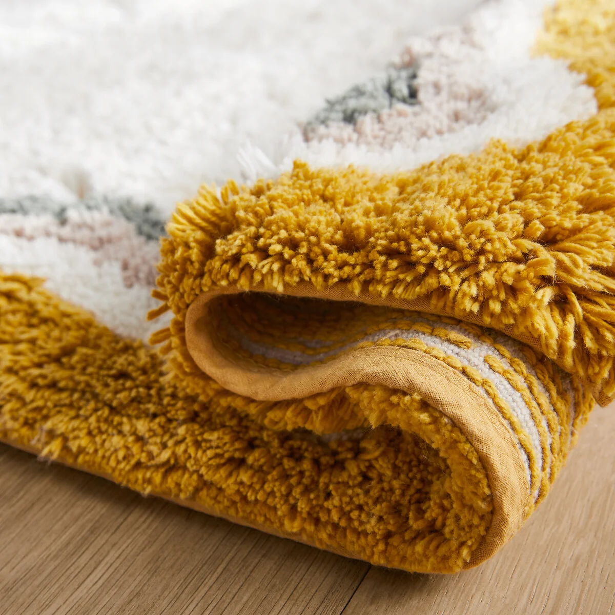 Spili Tufted Organic Cotton Child's Rug – image 4