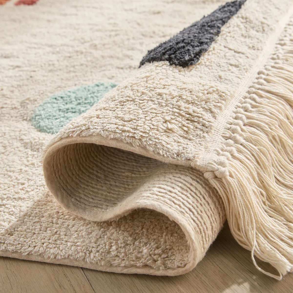Ivica Graphic Fringed Organic Cotton Child's Rug – image 4