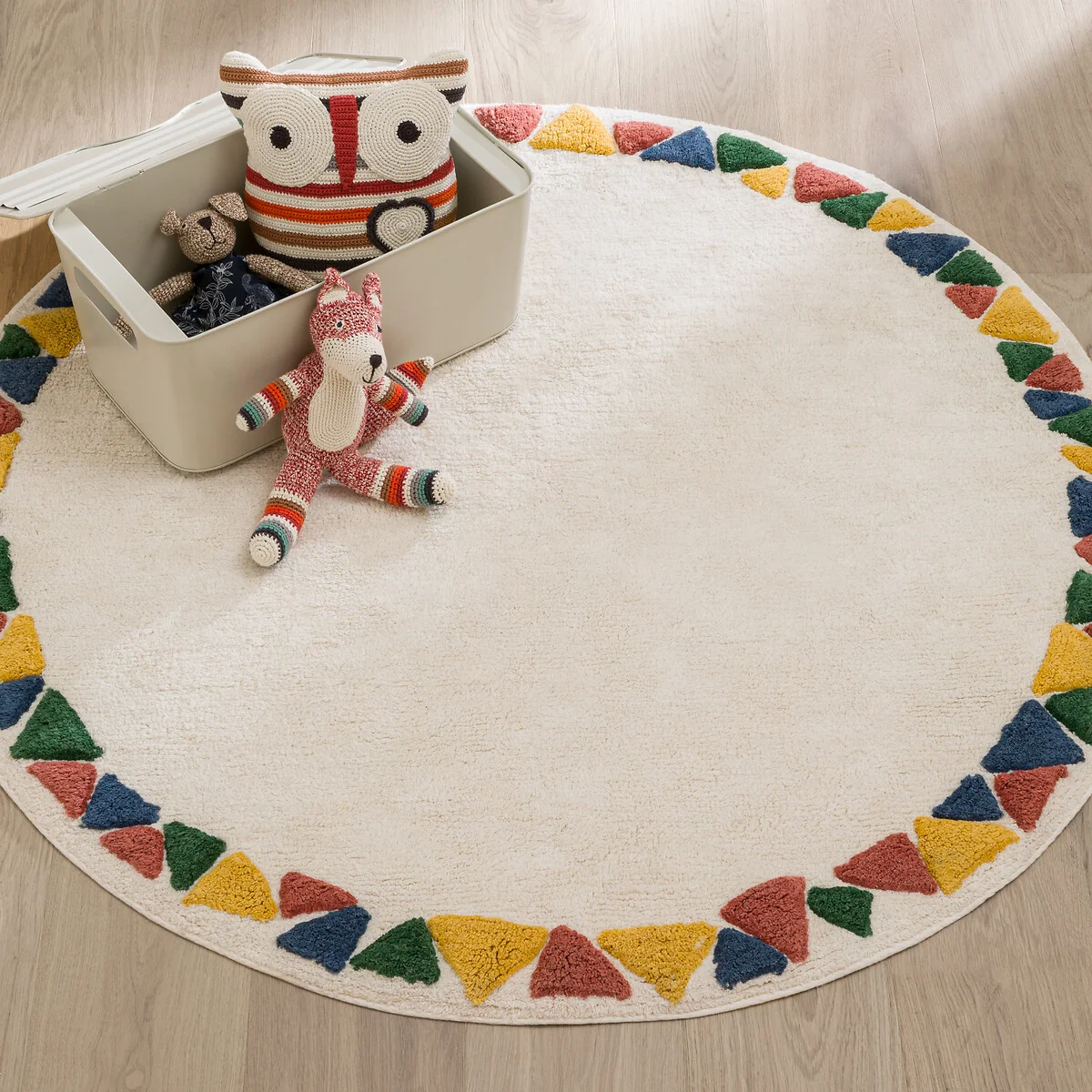 Trikony Geometric Round 100% Organic Cotton Child's Rug – image 1