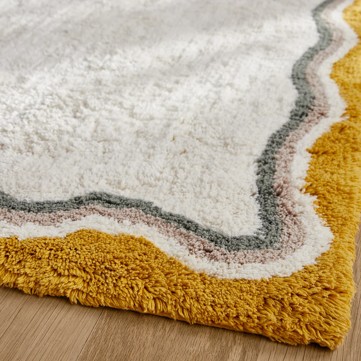 Spili Tufted Organic Cotton Child's Bedside Rug – image 3