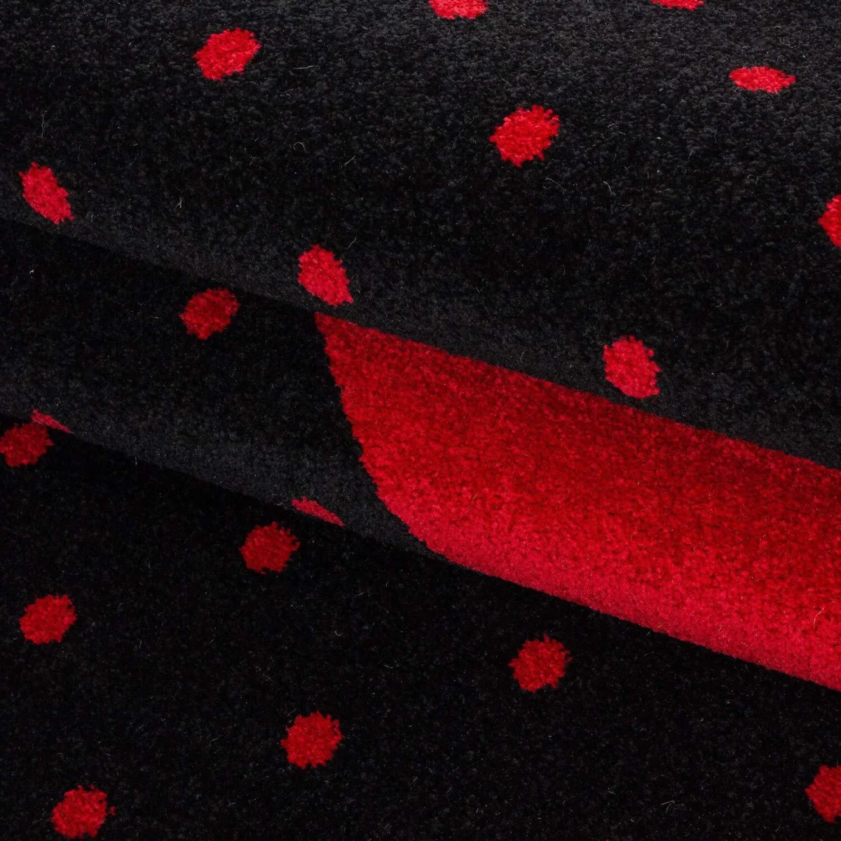 Nursery Hearts Rug - Red / 120cm – image 5