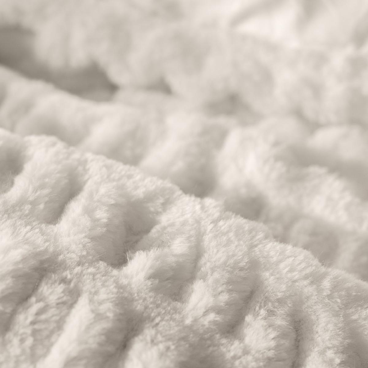 Habitat Fur Seersucker Bedding Set - Single – image 3