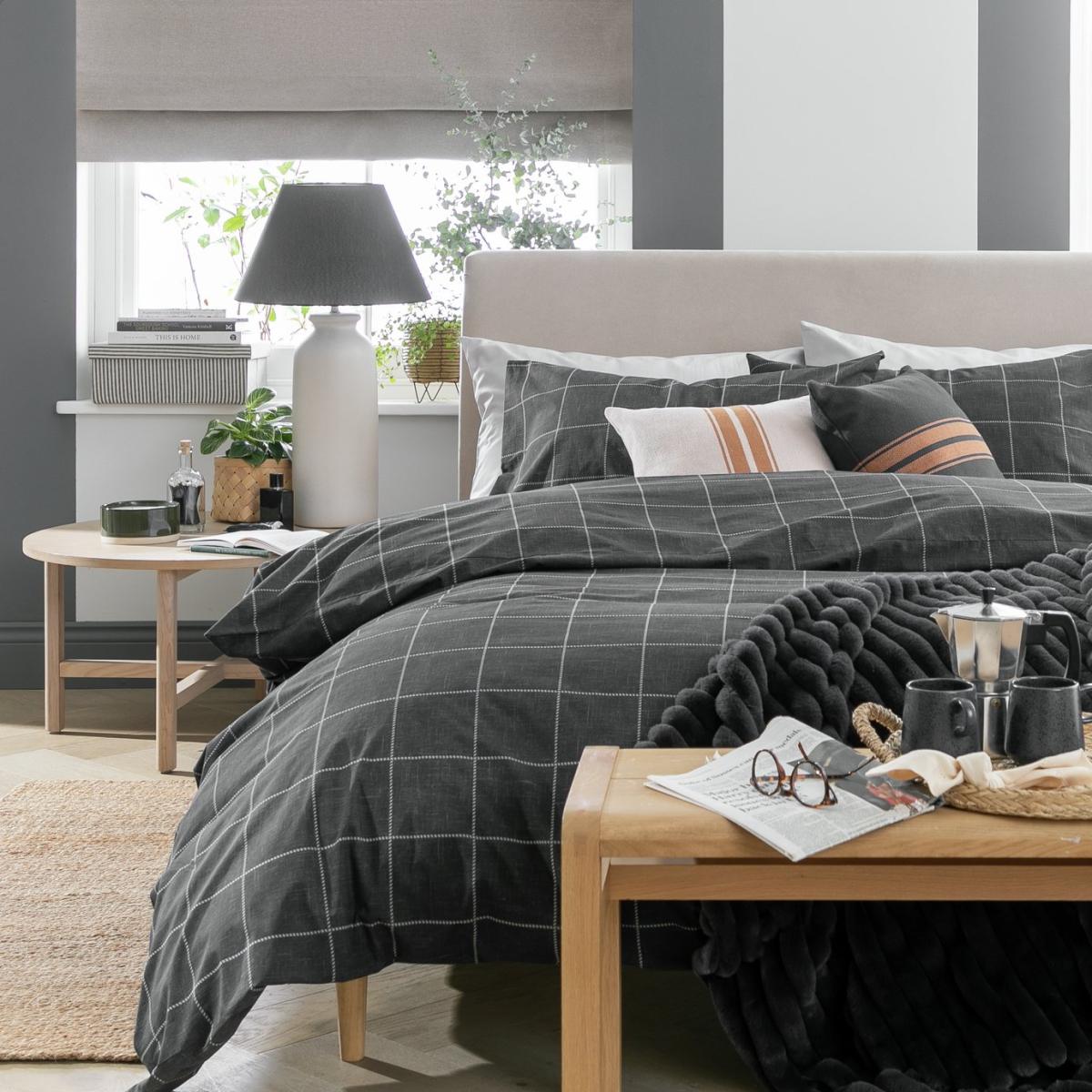 Habitat Grid Check Blue Bedding Set - Single – image 1