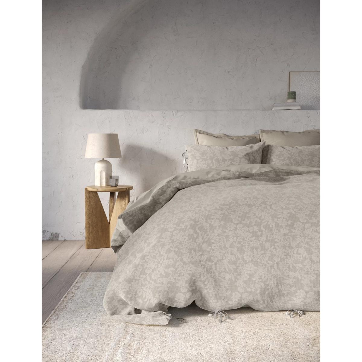M&S X Fired Earth Seville Rosaleda Jacquard Bedding Set - DBL - Malm, Malm – image 3
