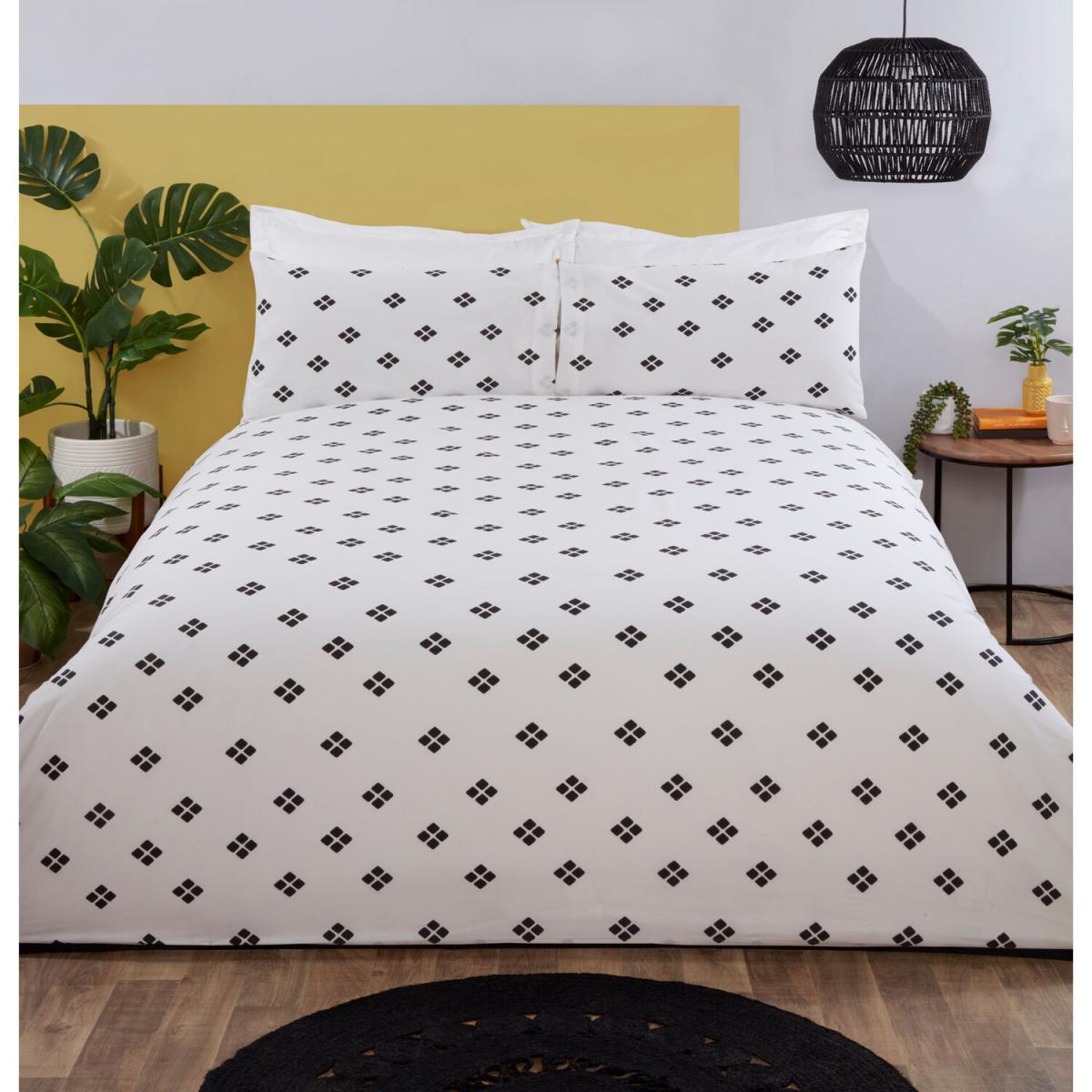 Aiyana Tassel Duvet Cover and Pillowcase Set - Single – image 2