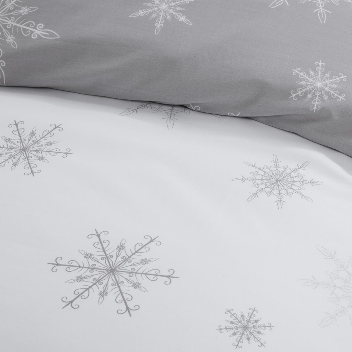 Enchanting Snowflakes Pillowcase and Duvet Set - Single – image 5
