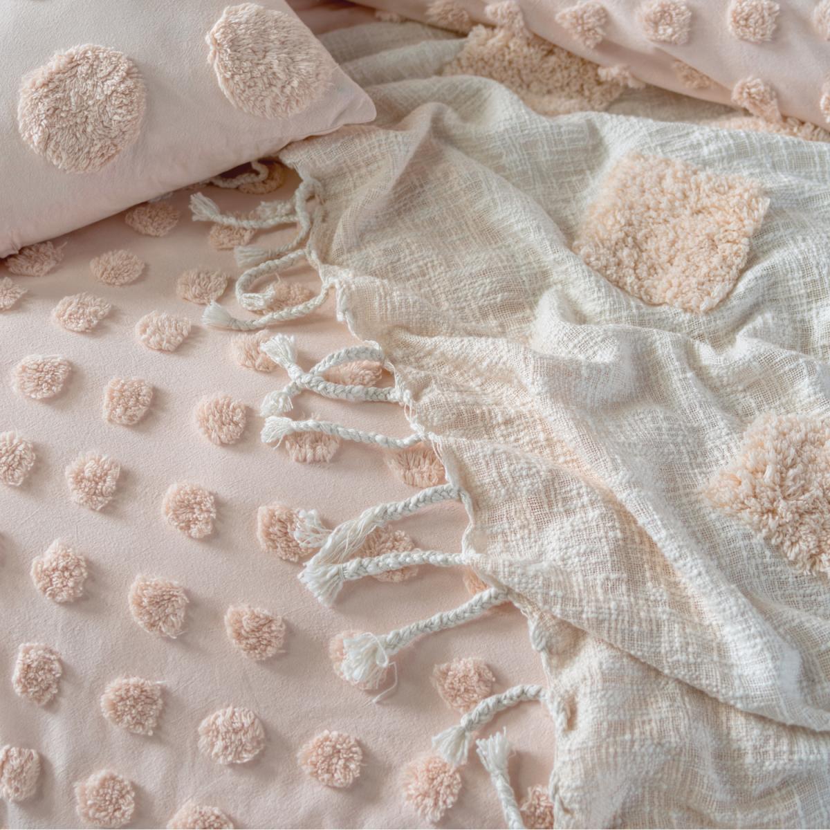 Tufted Polka Dot Duvet Cover Set - Pink/Sand / Single – image 9