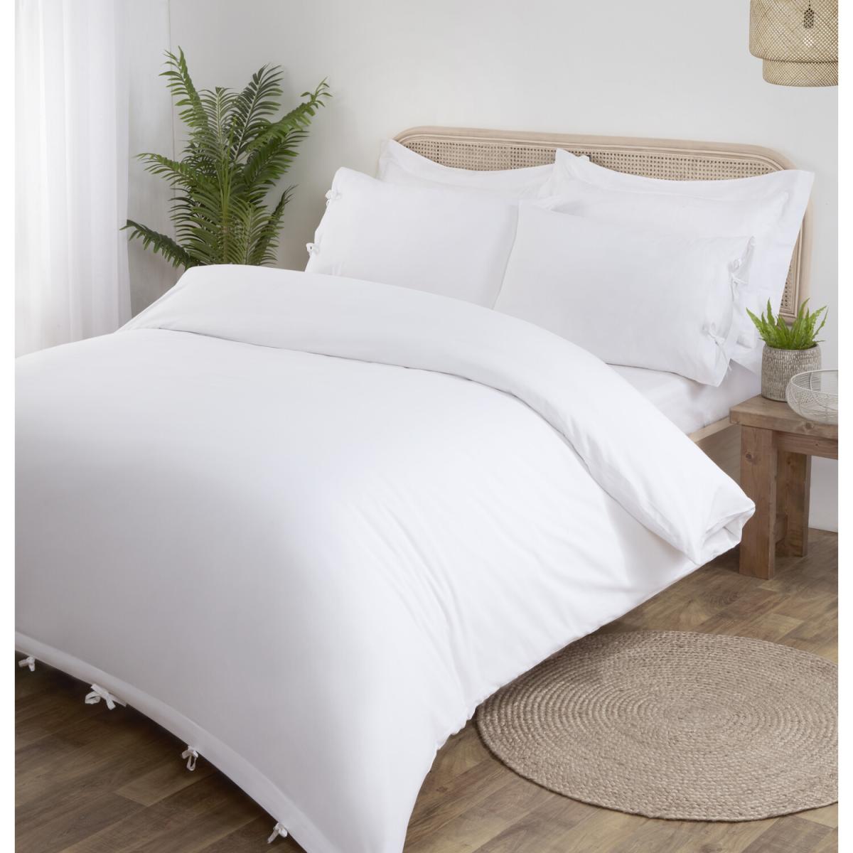 My Home Moda Tied Duvet Cover and Pillowcase Set  - White / Single – image 2