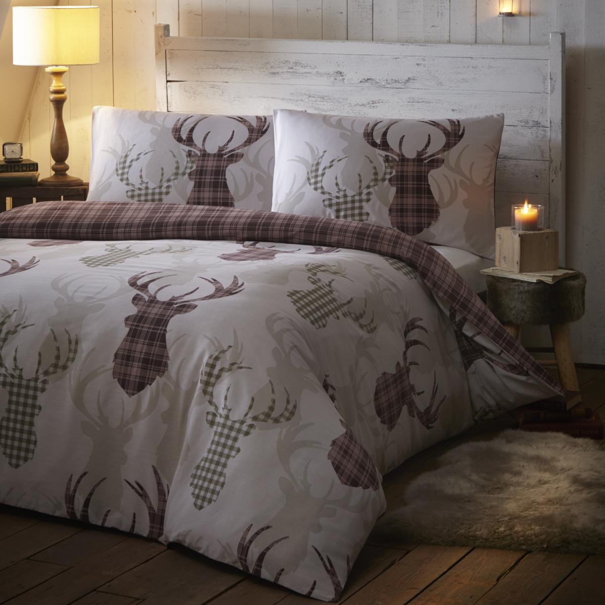 Tartan Stag Duvet Set - Plum / Single – image 5
