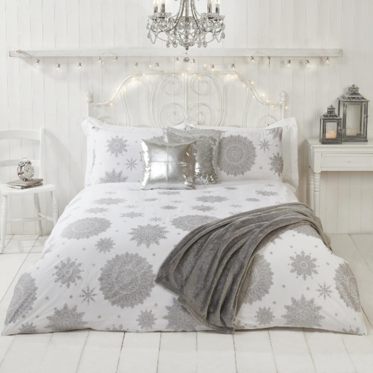 Snowflake Metallic White Duvet Cover and Pillowcase Set - Single
