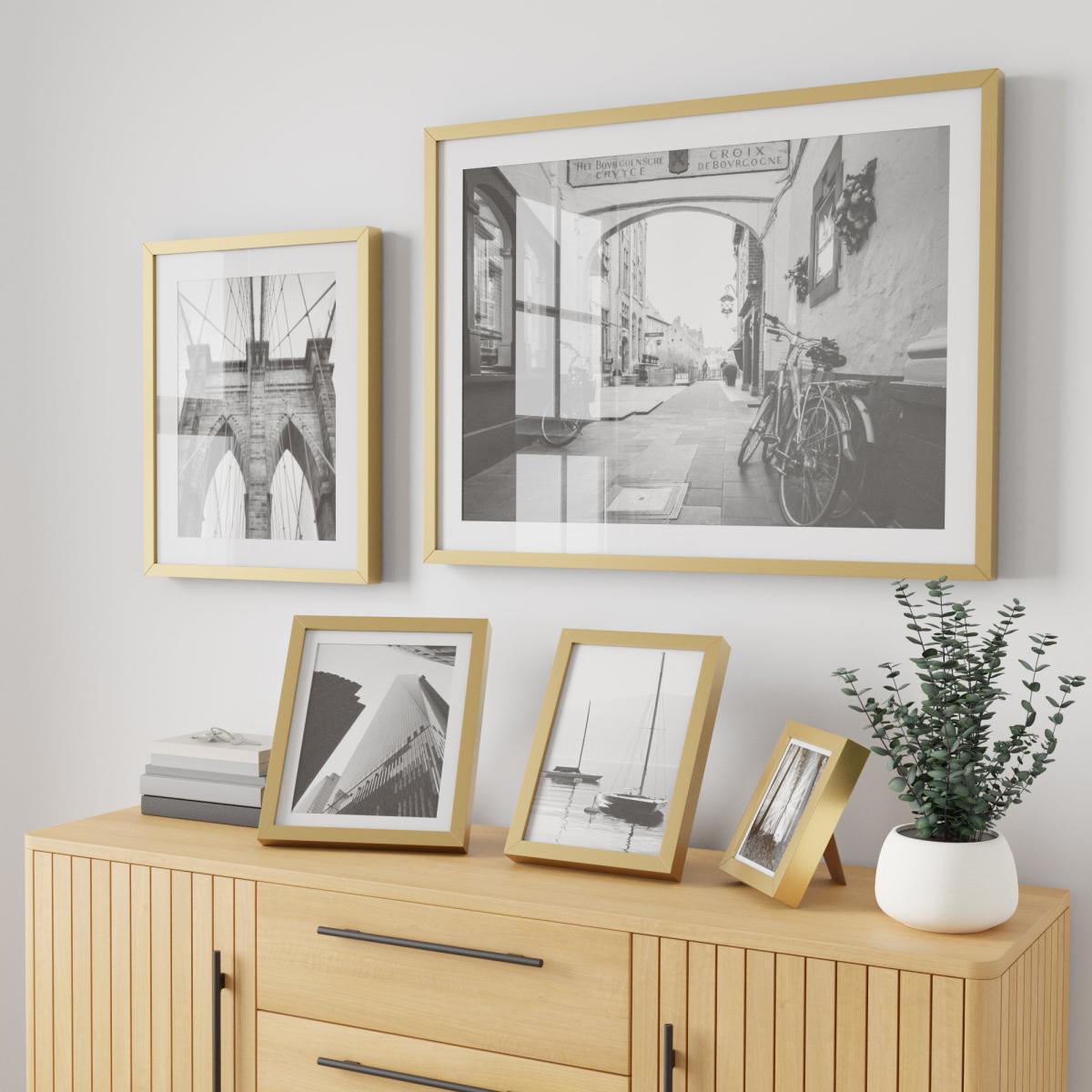 Essentials Box Frame A4 Gold Gold – image 3