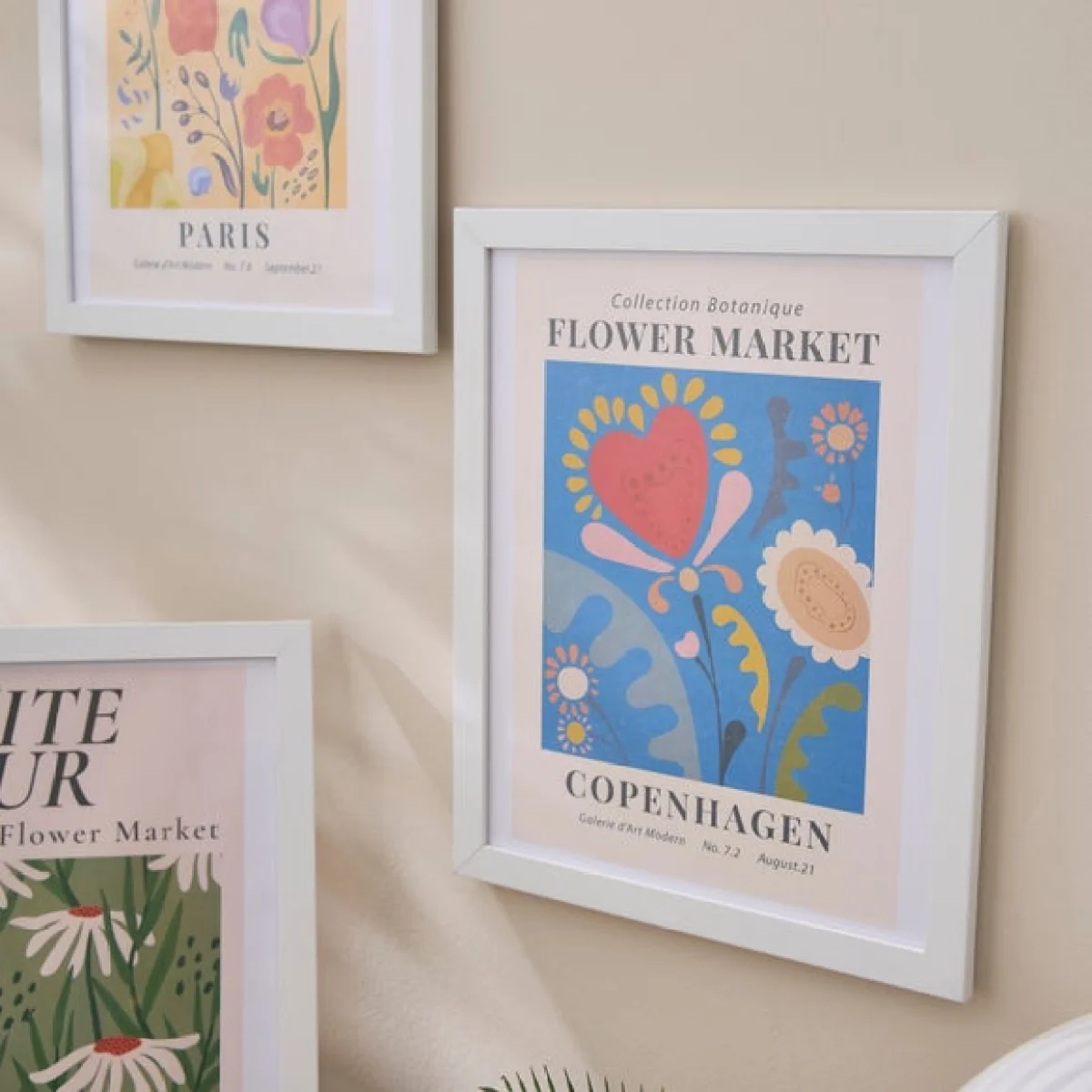 Set of 3 Simple Photo Frames – image 3