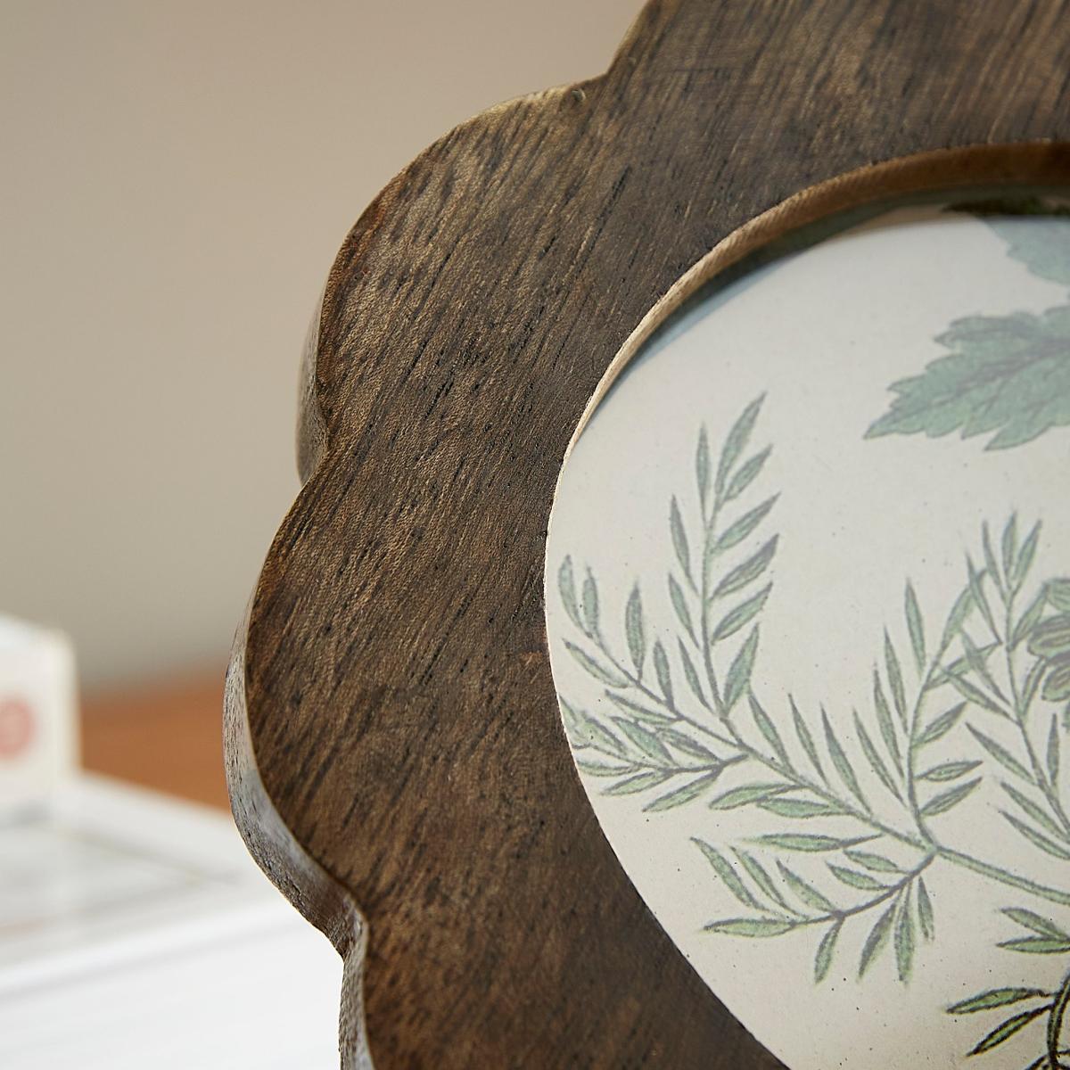 Round Scalloped Mango Wood Photo Frame – image 2