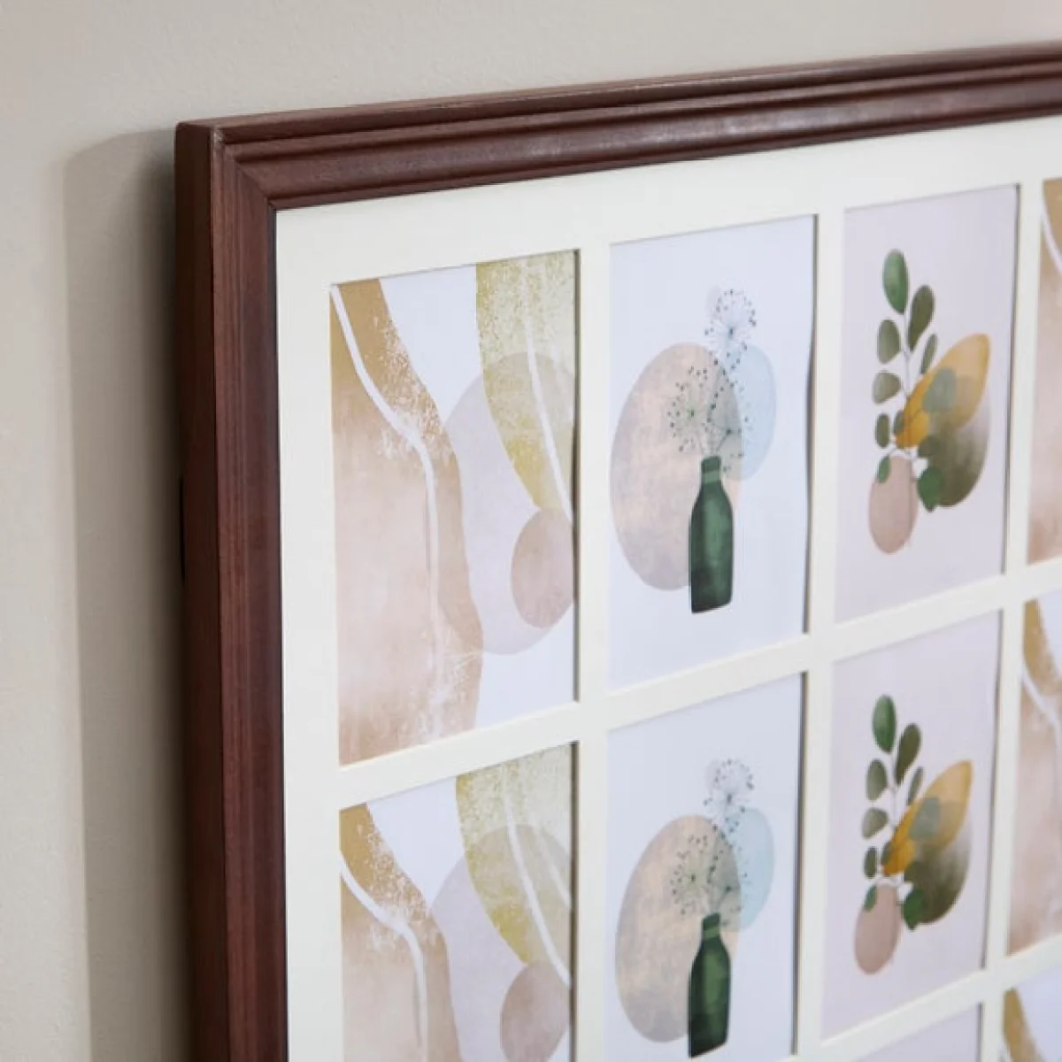 Mango Wood 16 Aperture Multi Photo Frame – image 3