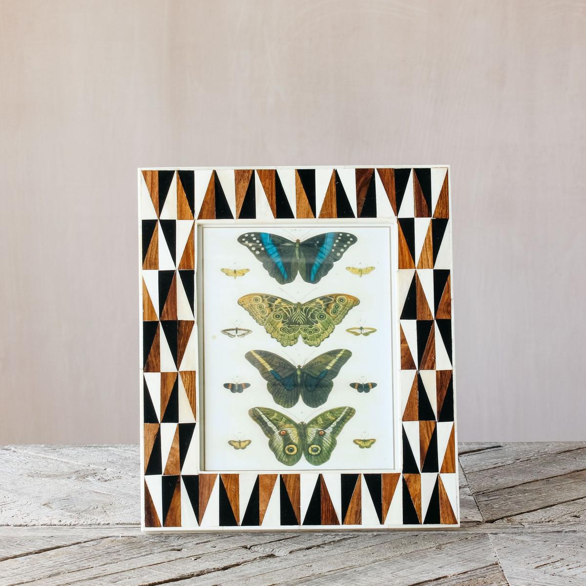 Amazon Medium Geometric Bone Frame – image 3