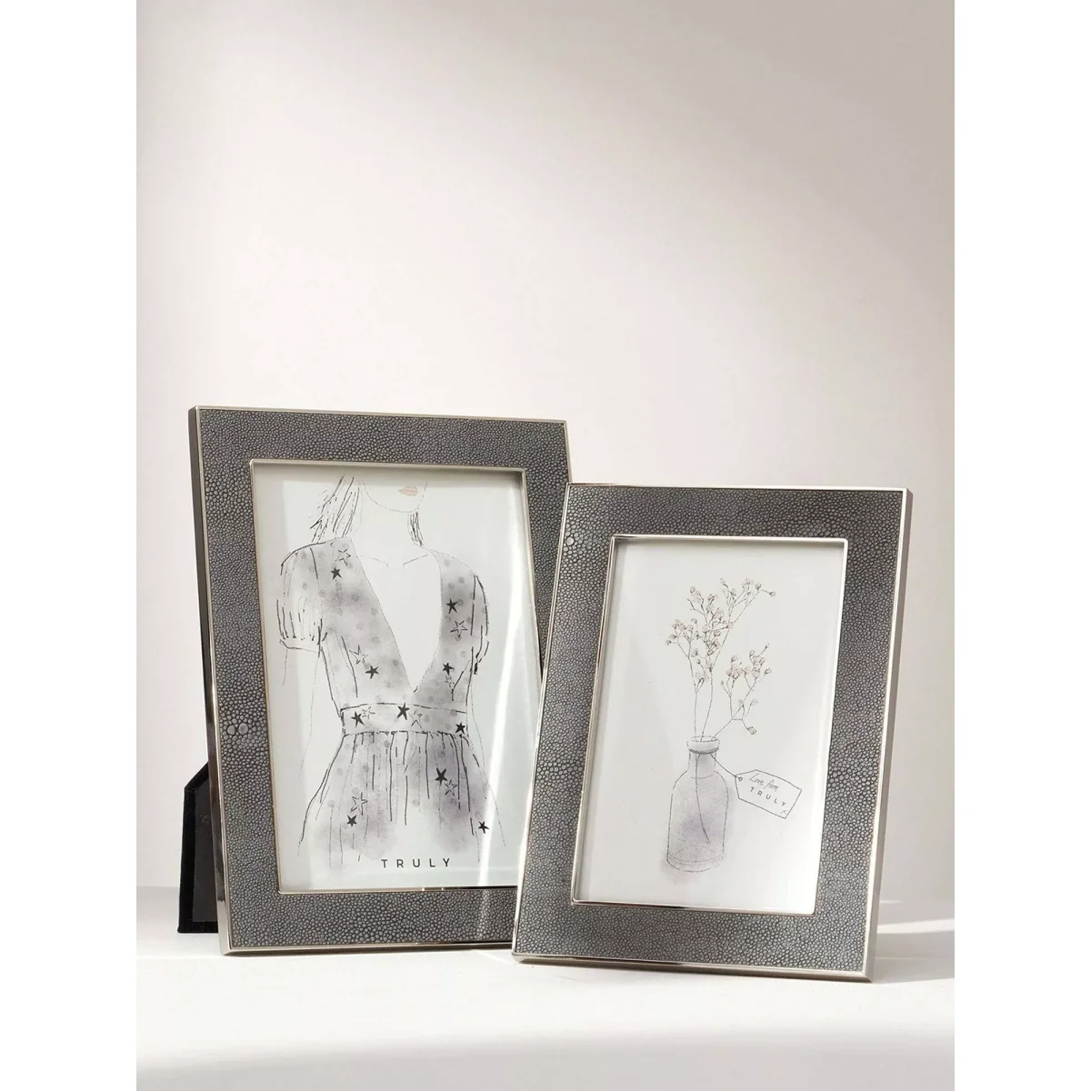 Truly Faux Shagreen Photo Frame, Grey – image 2