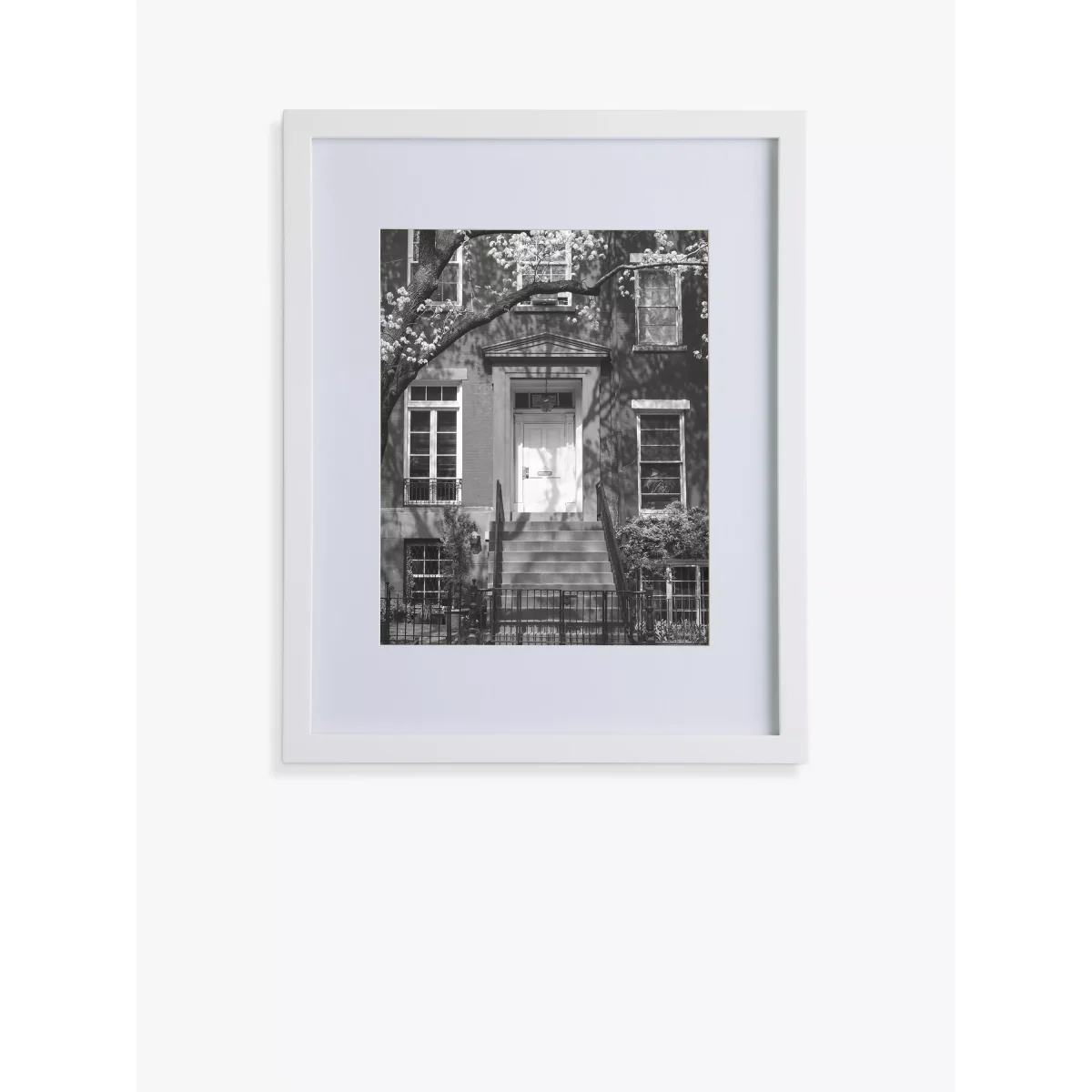 Gallery Perfect Multi-aperture Floating Photo Frame Set, 11 Photo – image 6
