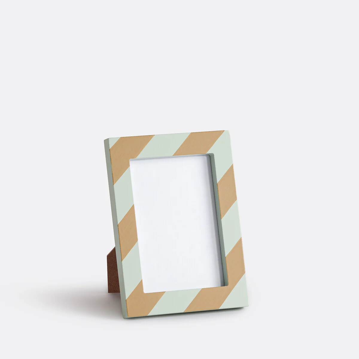 Jasper Freestanding Photo Frame, 13 X 18cm – image 3