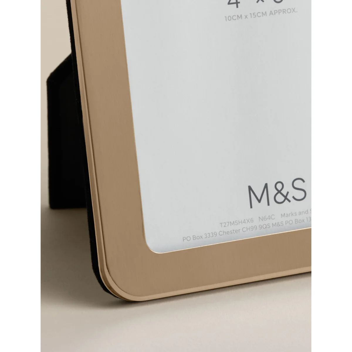 M&S Thick Rounded Photo Frame 4x6 inch Antique Brass – image 3