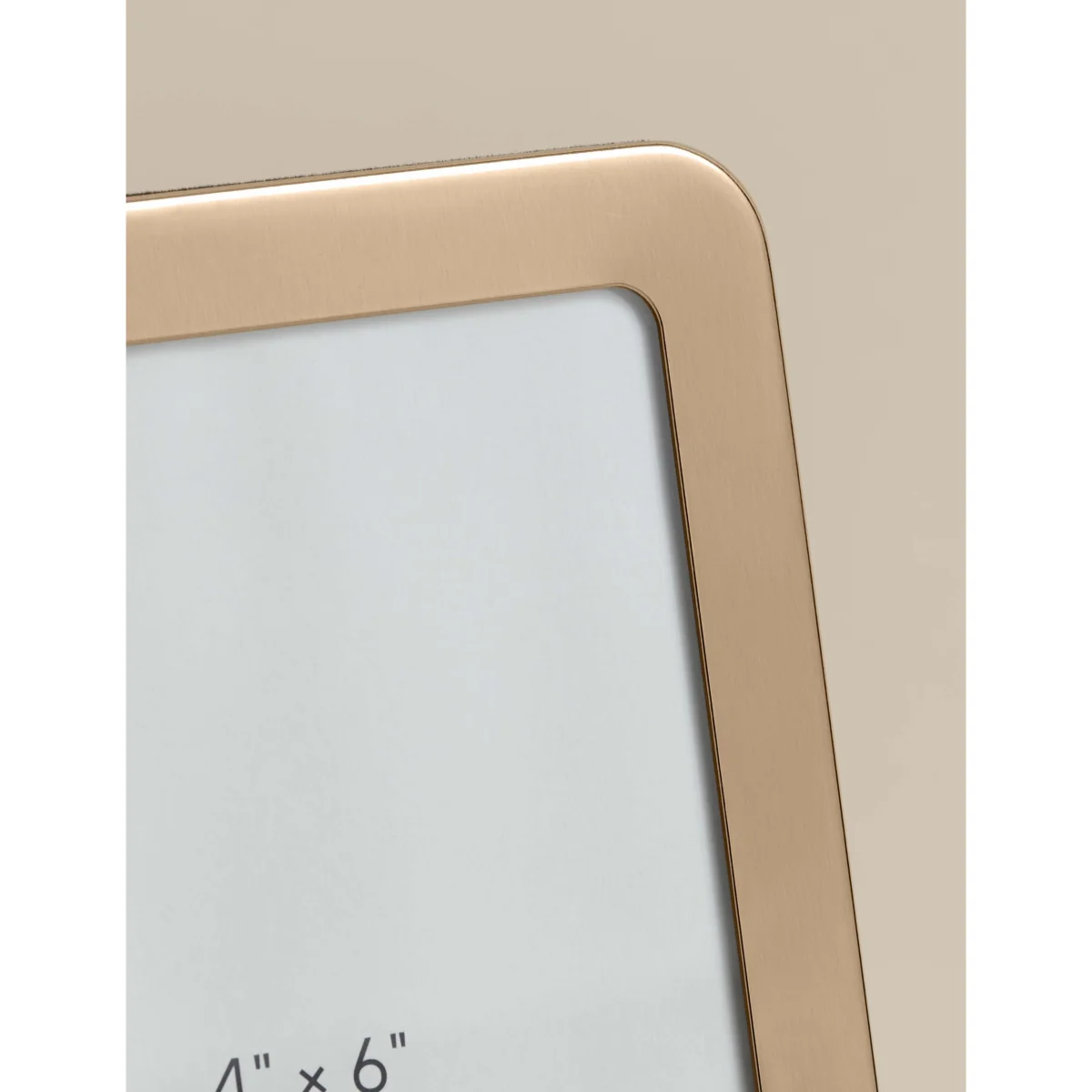 M&S Thick Rounded Photo Frame 4x6 inch Antique Brass – image 4