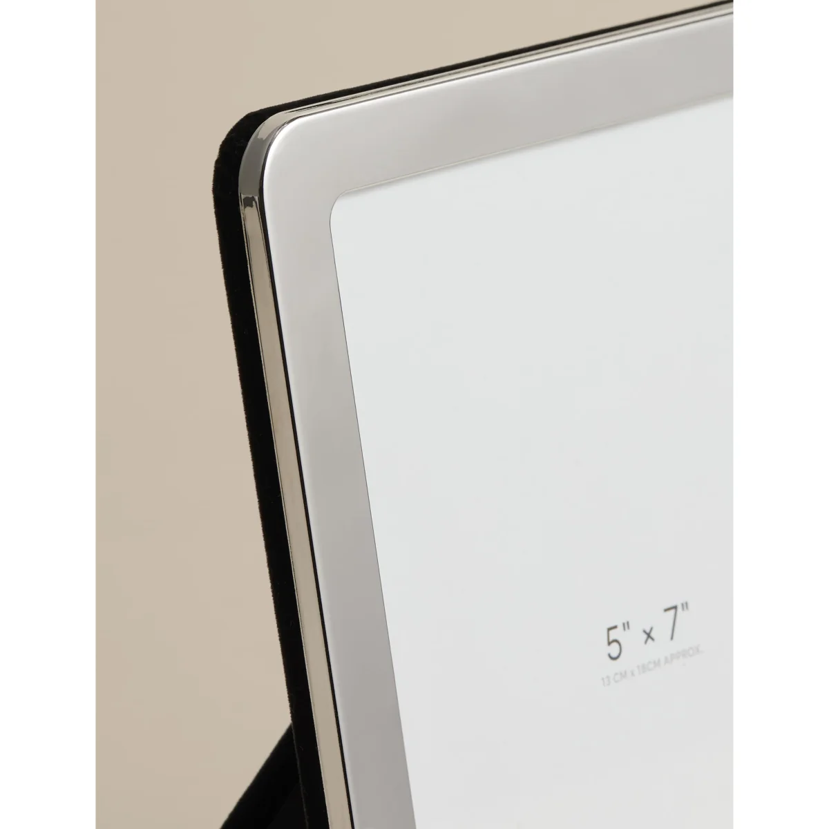 M&S Thick Rounded Photo Frame 5x7 inch Silver – image 4