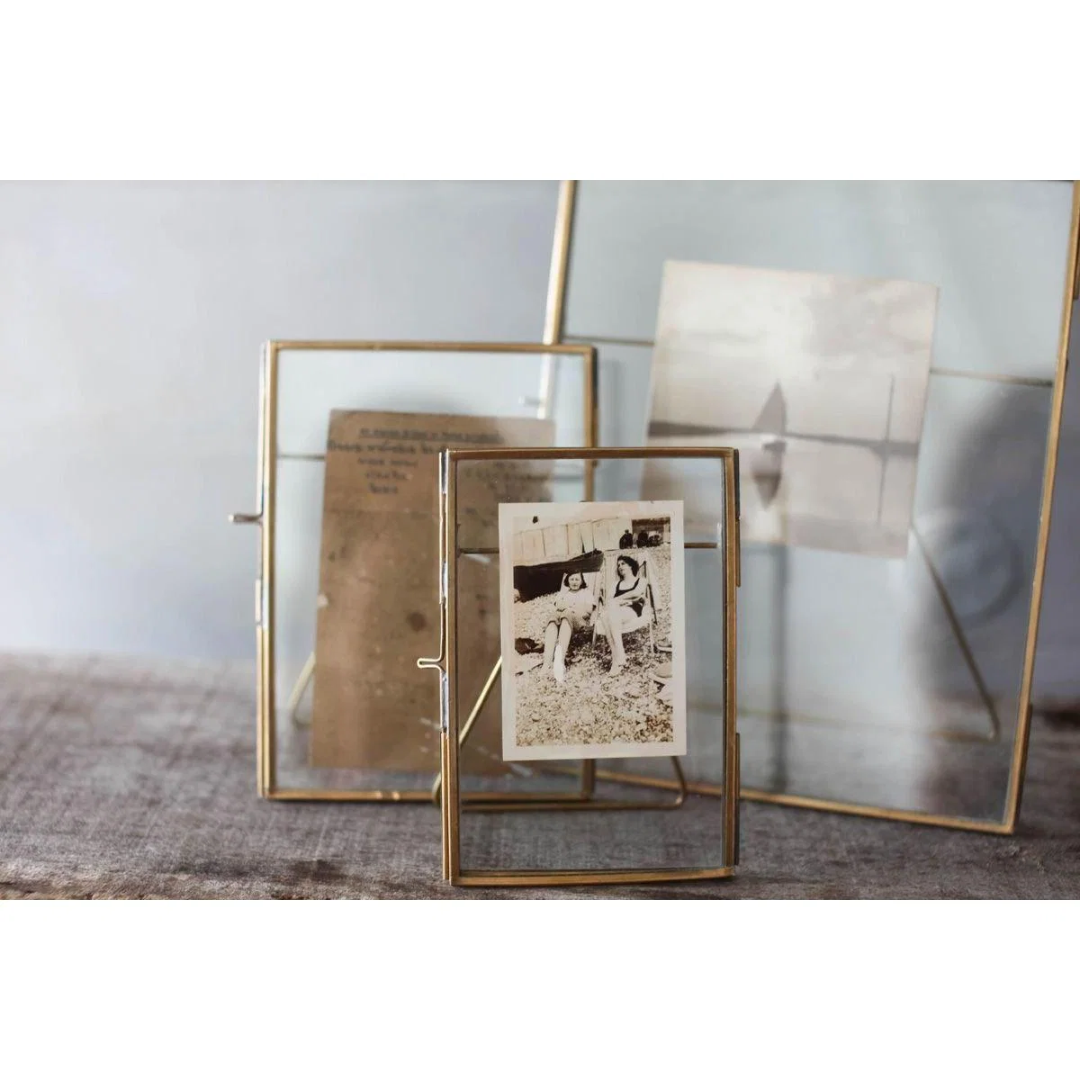 Danta Antique Brass FrameNkukuPHOTO FRAMES – image 2