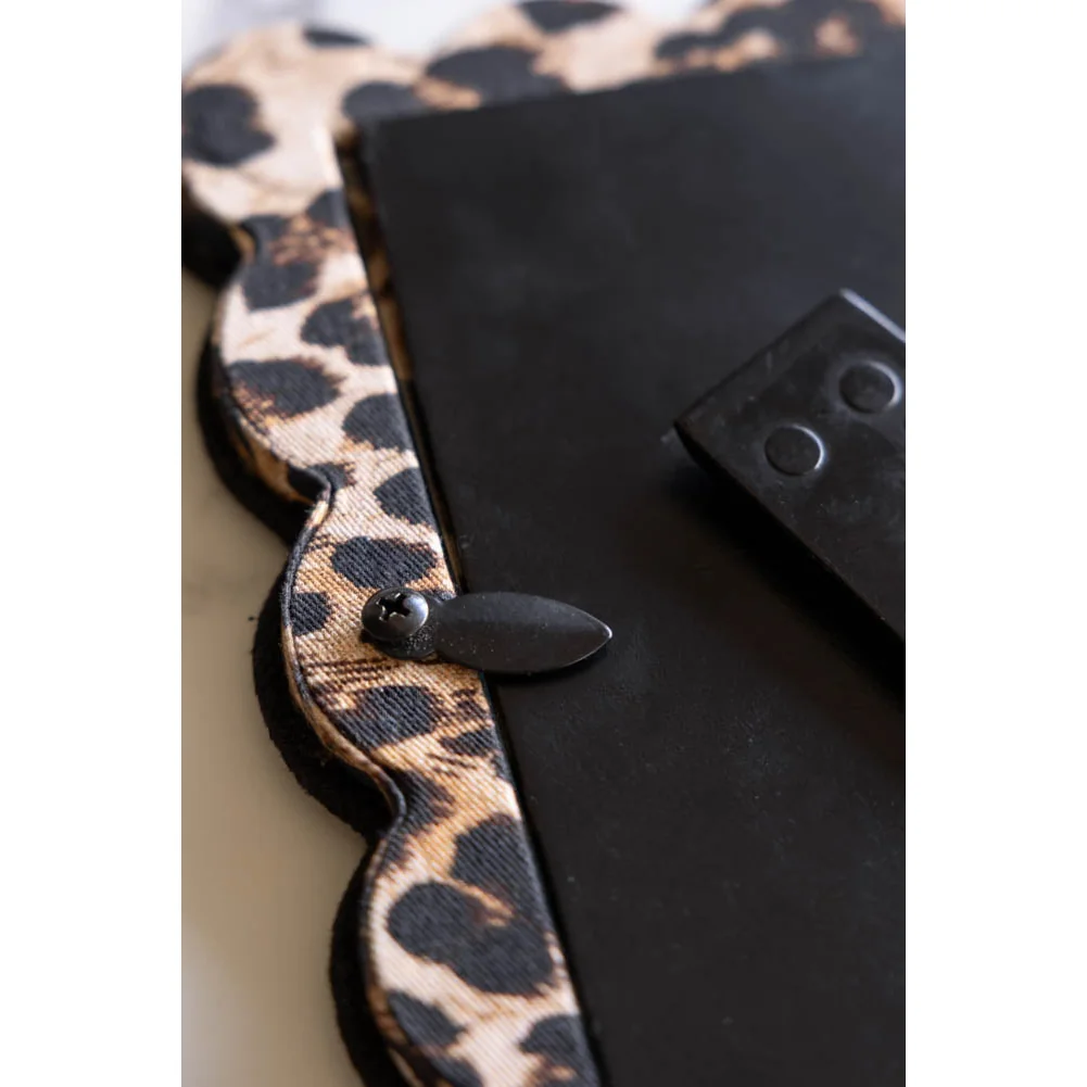 Scalloped Leopard Print Photo Frame – image 6