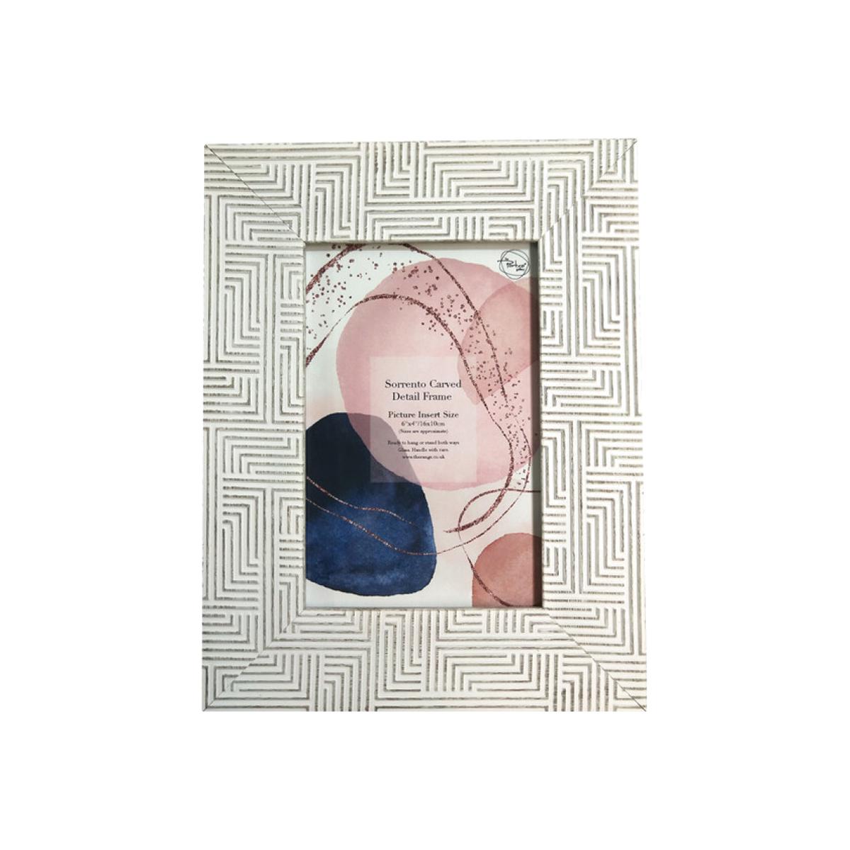 Sorrento Carved Detail Frame - 6" x 4" – image 1