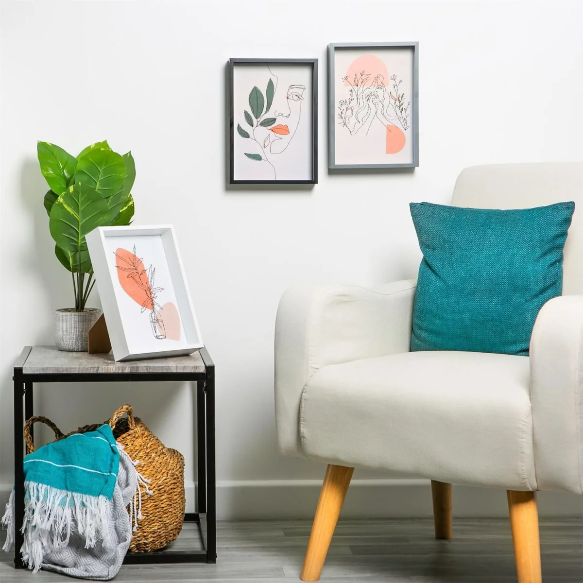 Photo Frame with A5 Mount - A4 (8" x 12") - Grey/Black - Grey/Black – image 2