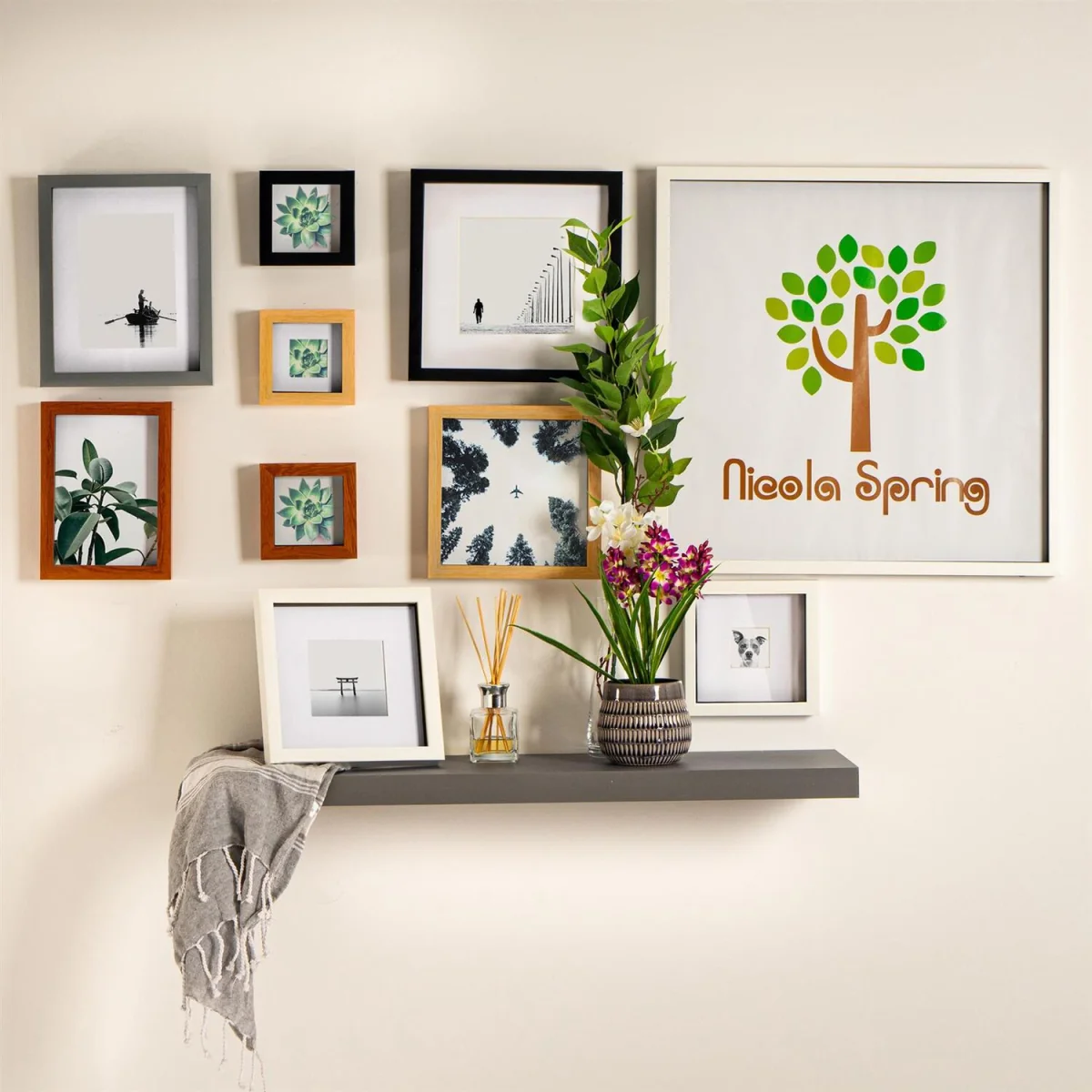 3D Box Photo Frames - 8 x 8" with 4 x 4" Mount - White/White - Pack of 5 - White – image 4