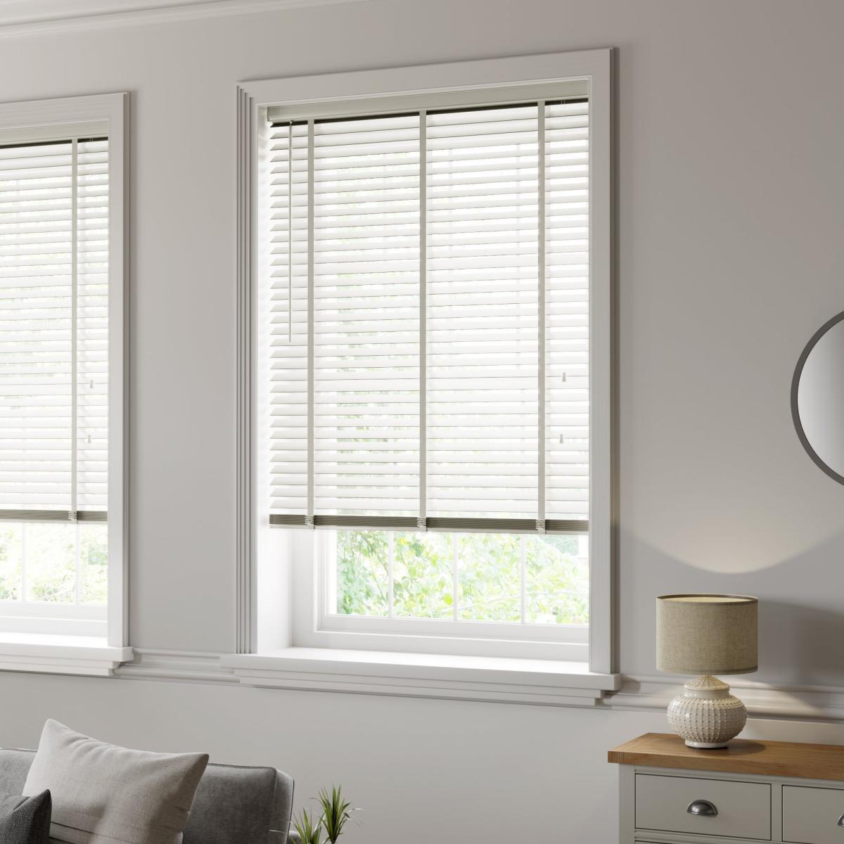 Dove Grey Wooden Venetian Blind 50mm Slats Grey – image 2