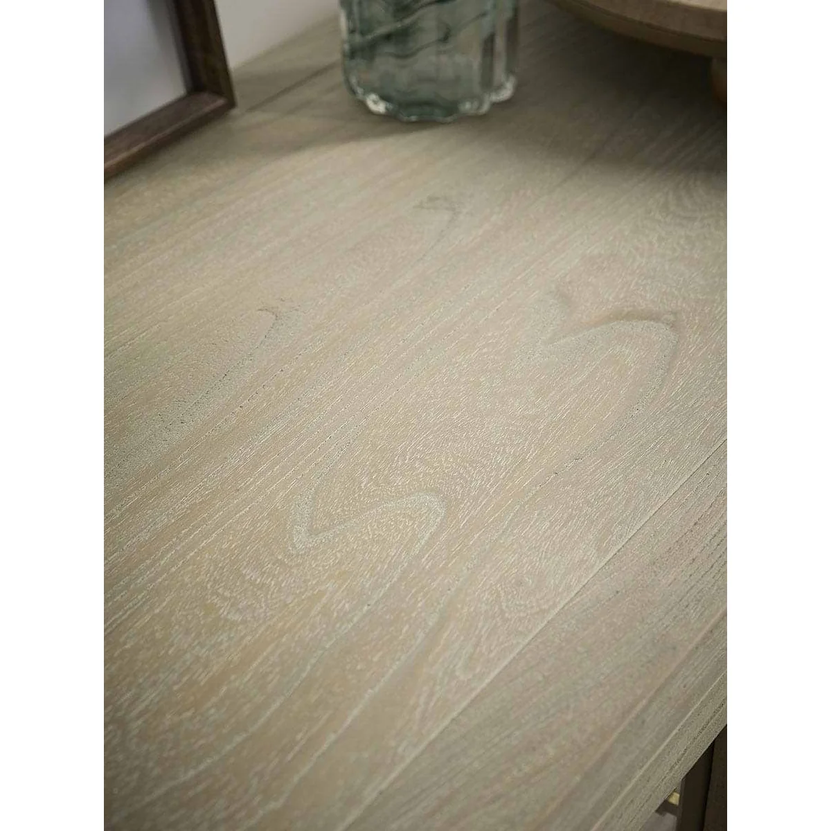 Curved Oak Display Sideboard – image 3