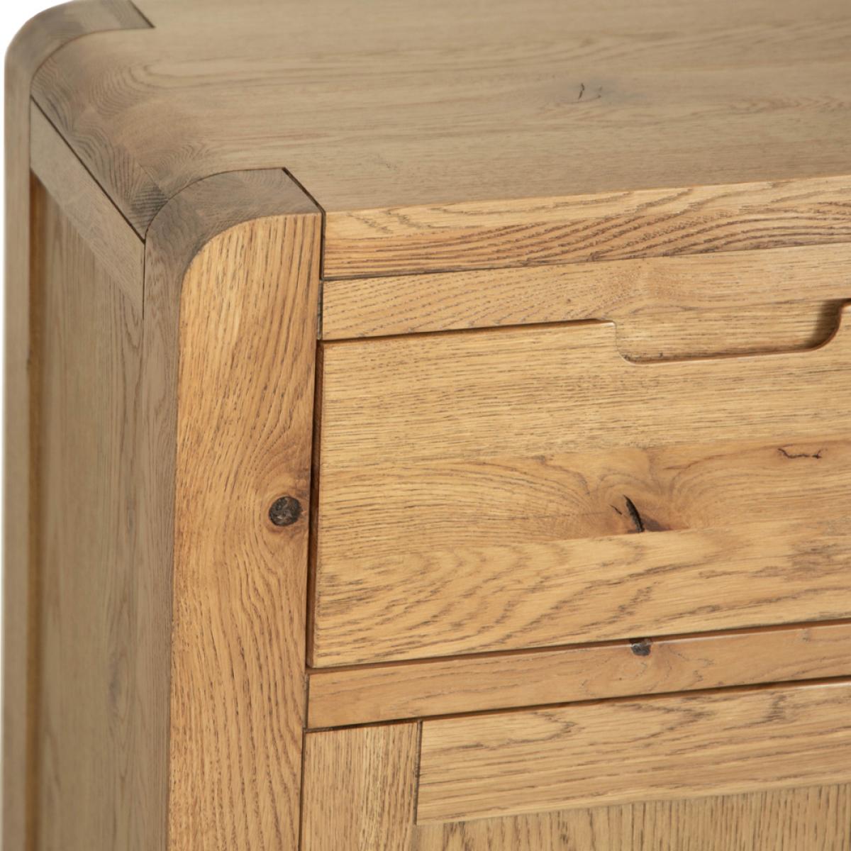 Oslo Chunky Oak Small 2 Door Sideboard – image 4
