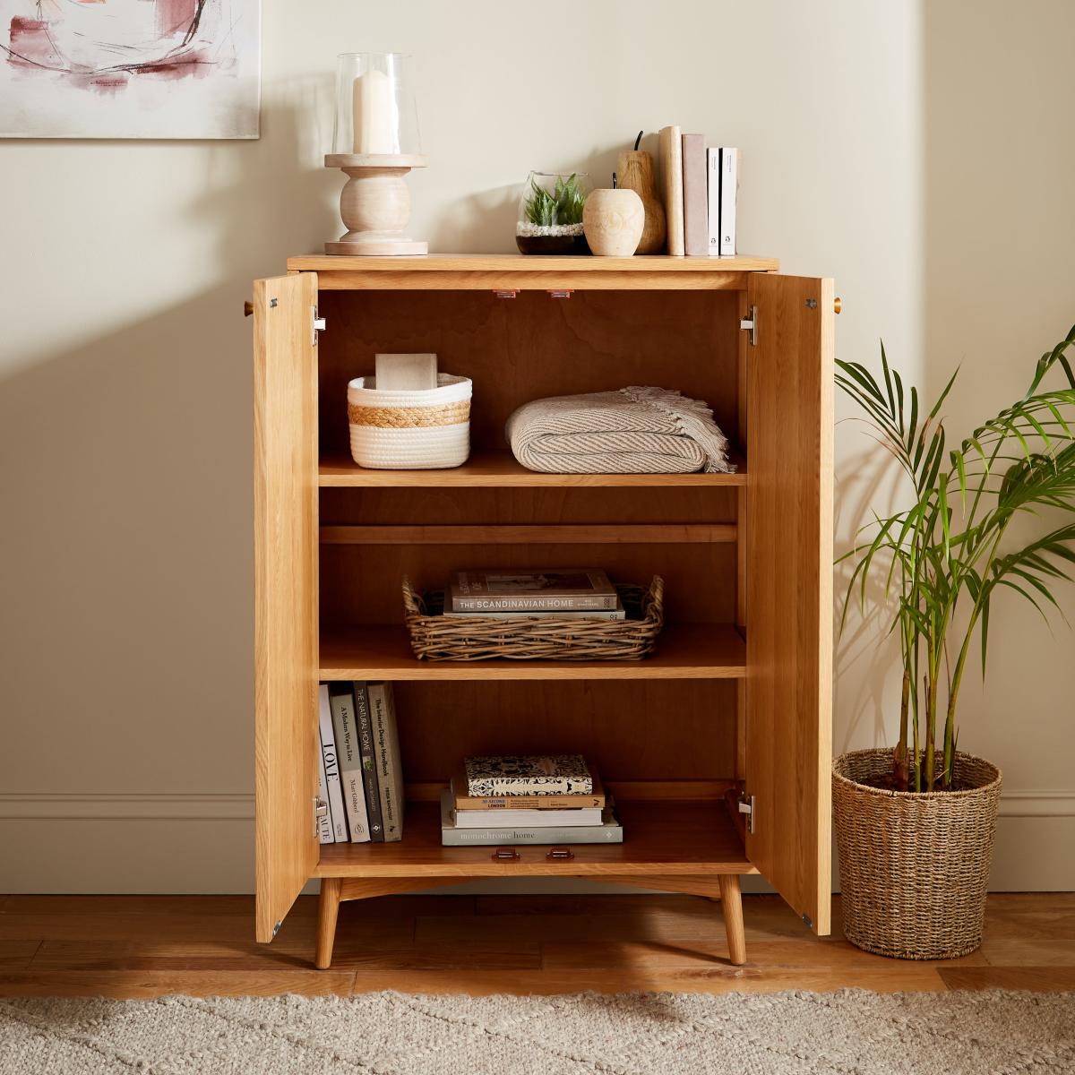 Farris Small Sideboard Light Oak – image 2