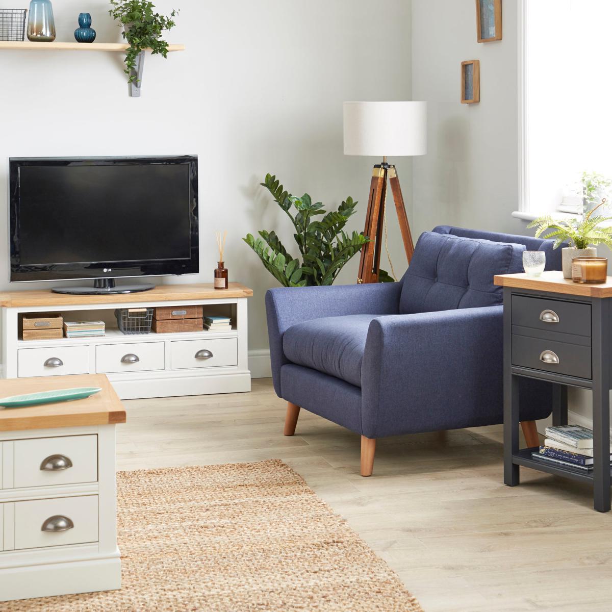 Compton Ivory Small Sideboard Ivory – image 2