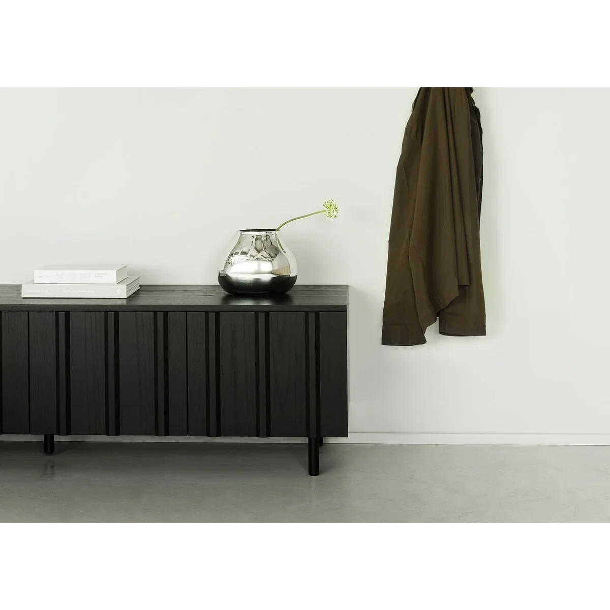 Heal's Rib Sideboard Low – image 5