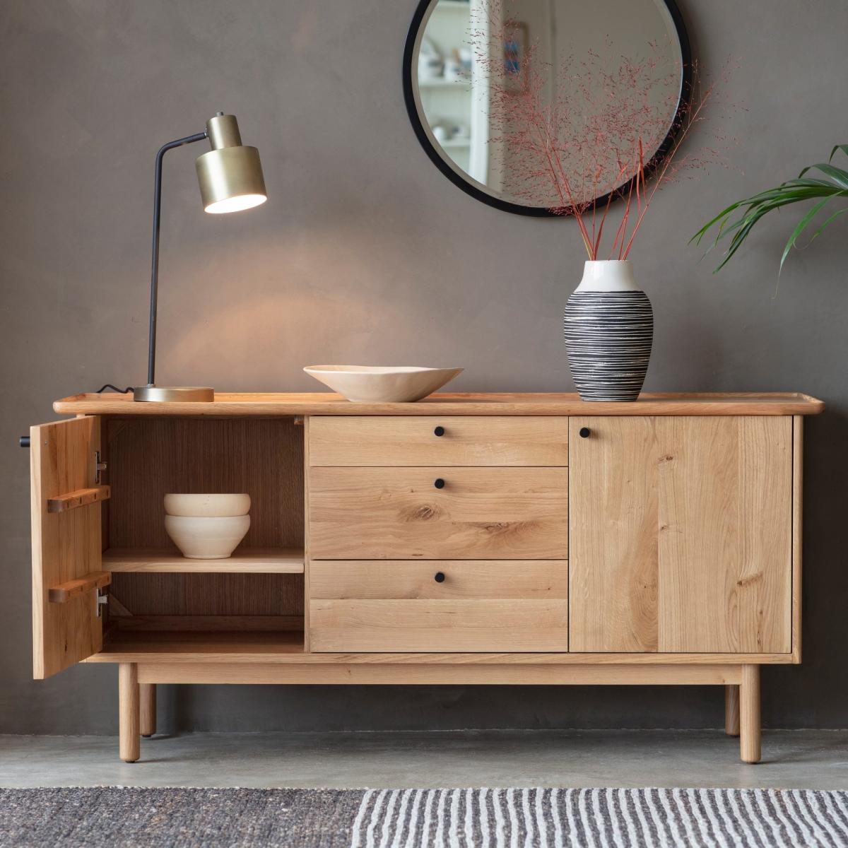 Kingham Light Oak Sideboard – image 3