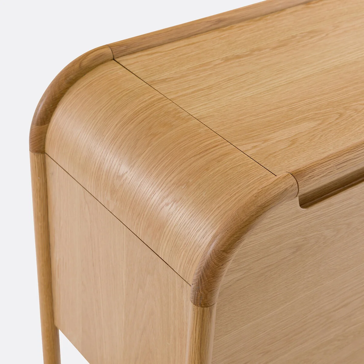 Lipa Oak and Veneer Sideboard – image 5