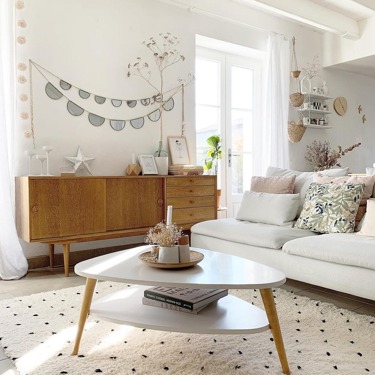 Quilda Vintage Style 2-Door 4-Drawer Oak Sideboard – image 6